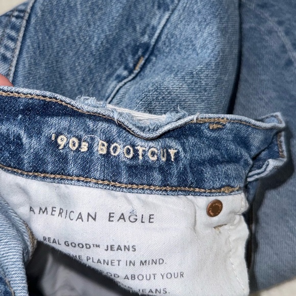 American Eagle Outfitters 90’s Bootcut Split Hem - Medium Wash Size- Size 8 - Picture 5 of 7